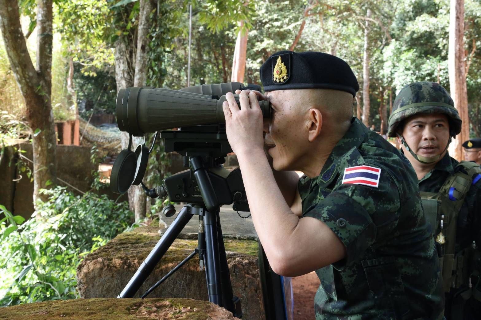 ปลัดกระทรวงกลาโหมลงพื้นที่สุรินทร์–ศรีสะเกษ–อุบลฯ ส่งต่อความห่วงใยและสร้างขวัญกำลังใจ แก่กำลังพลที่ปฏิบัติหน้าที่