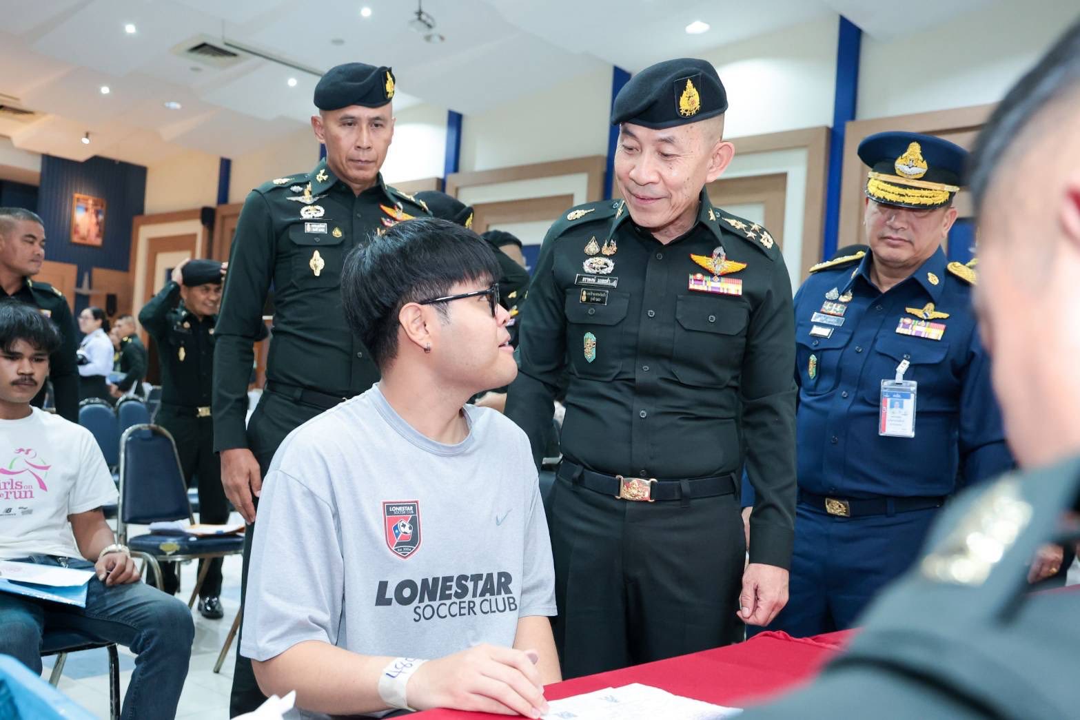 ปลัดกระทรวงกลาโหมลงพื้นที่ตรวจเยี่ยมการตรวจเลือกทหารปี ๖๙