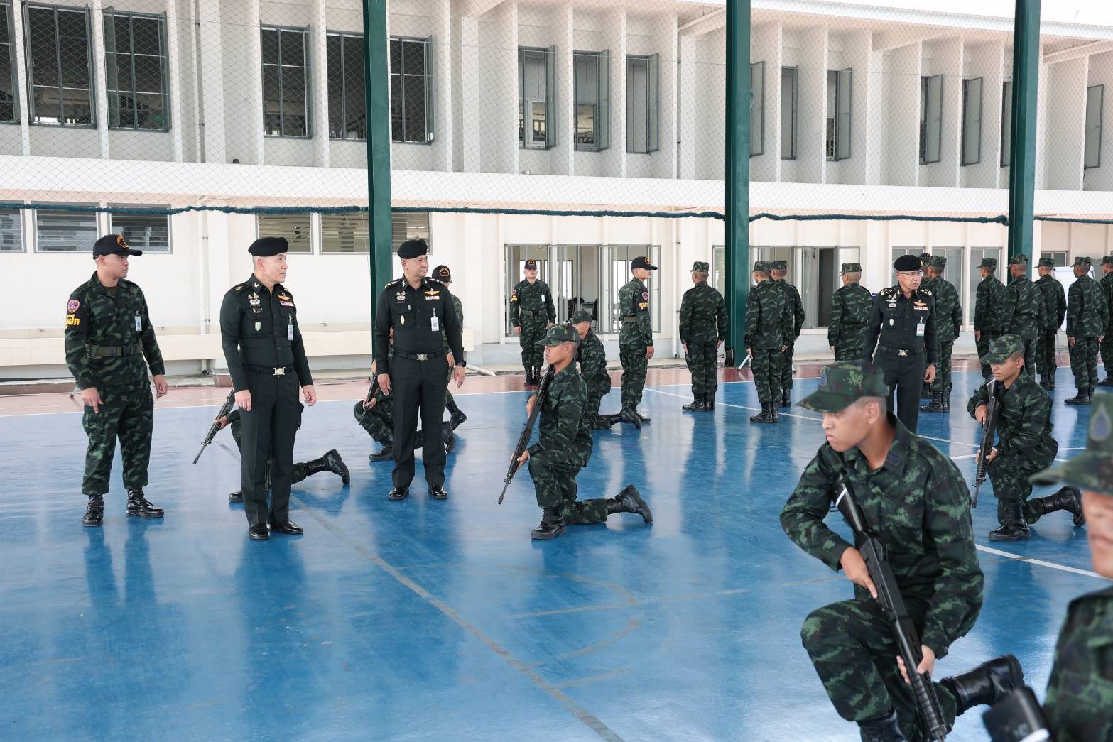 ปลัดกระทรวงกลาโหมตรวจเยี่ยมหน่วยฝึกทหารใหม่