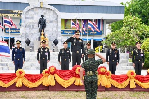 ปลัดกระทรวงกลาโหมร่วมงานครบรอบ ๔๓ ปี ร.๑๒ รอ. ยกย่องภารกิจนักรบชายแดนพิทักษ์อธิปไตยไทย