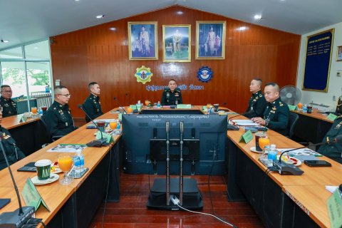 ปลัดกระทรวงกลาโหมตรวจเยี่ยมโรงงานแบตเตอรี่ทหาร เสริมความมั่นคงพลังงาน เดินหน้าพึ่งพาตนเองสร้างความเข้มแข็งของประเทศ