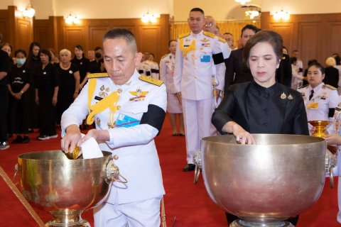 ปลัดกระทรวงกลาโหม นำคณะผู้บังคับบัญชา เข้าถวายน้ำสรงพระศพ สมเด็จพระเจ้าลูกเธอ เจ้าฟ้าพัชรกิติยาภา นเรนทิราเทพยวดี กรมหลวงราชสาริณีสิริพัชร